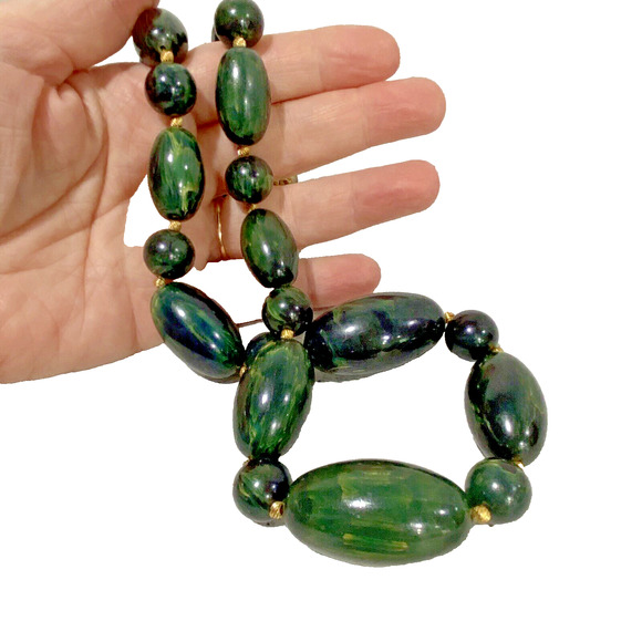 Vintage 1980's Chunky Green & Gold Beaded Necklace Mod Abstract Boss Lady Collar - Picture 5 of 7